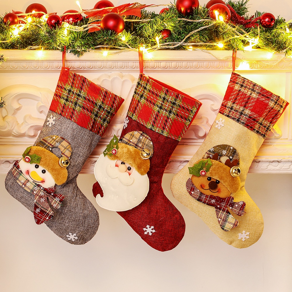 Stockings de Navidad Decoraciones Bordado Ornamentos Colgantes Regalo Bolsa de caramelo 